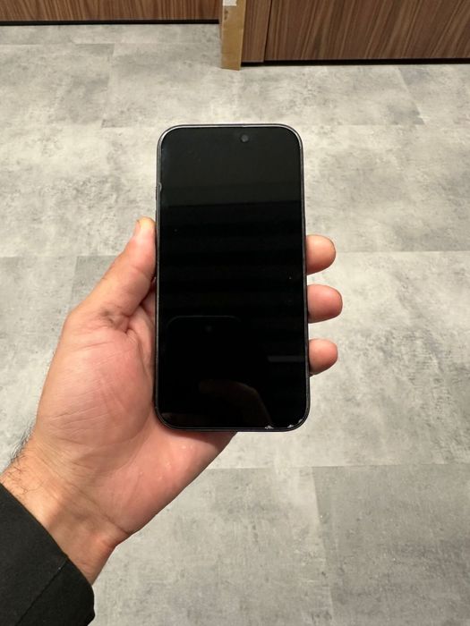 Iphone 16 black 128 gb
