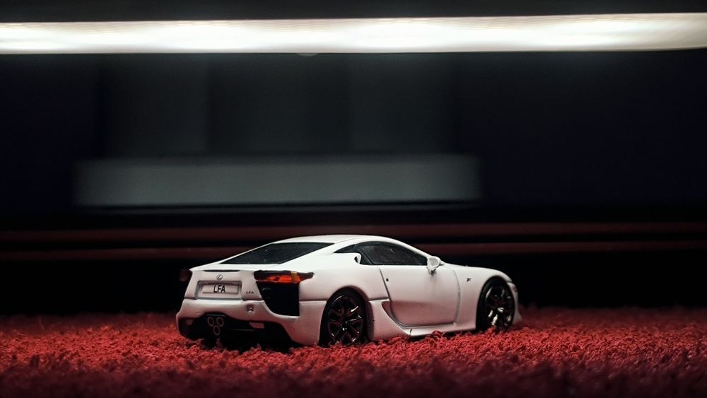 DCT Lexus LFA 1:64