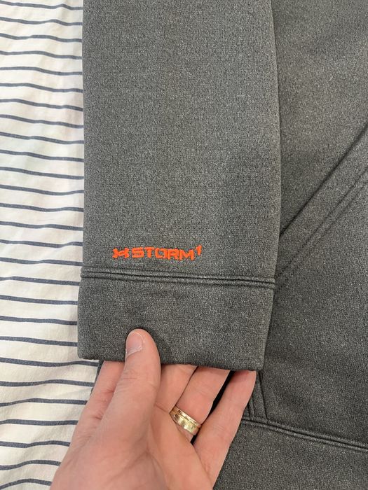 Оригинален суичър Under Armour XStorm размер XL