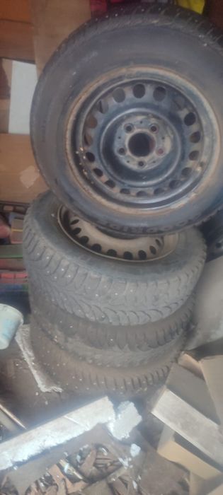 Продам зимнюю резину