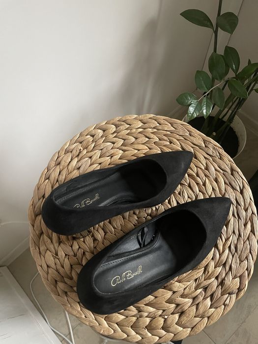 Черни обувки на ток