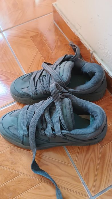 Adidași 43 Bershka