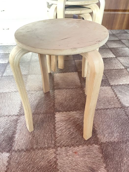 Срочно продается табурет