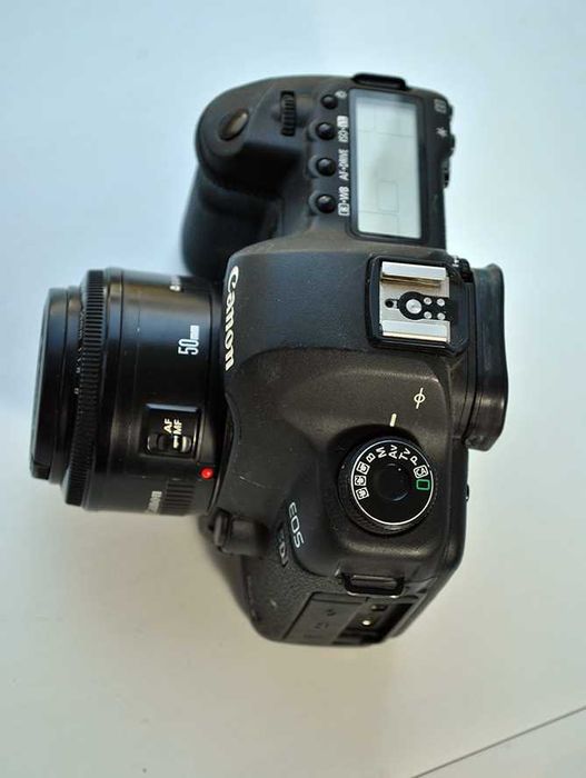 Фотоаппарат зеркальный Canon 5D mark2