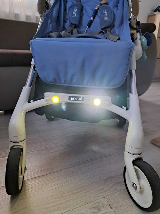 Carucior Bebumi cu lumini de noapte Spotlight Blue