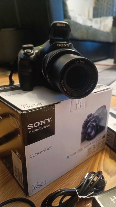 Фотоапарат Sony DSC-HX300 + аксесоари
