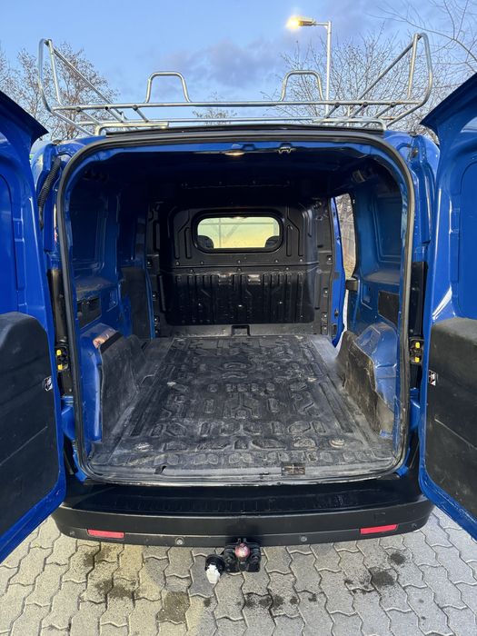 Vand Opel Combo Maxi