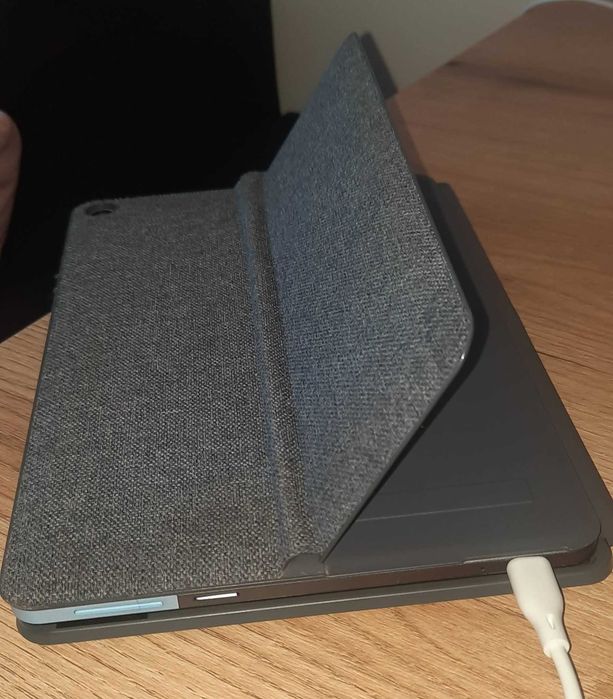 Lenovo IdeaPad Duet Chromebook  Таблет
