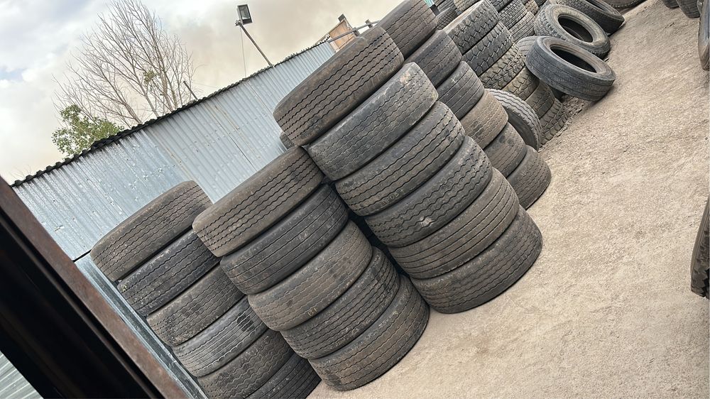 Резина б/у грузовая