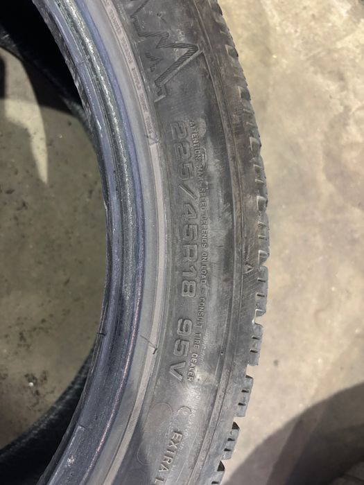 Гума Dunlop Winter Sport 5