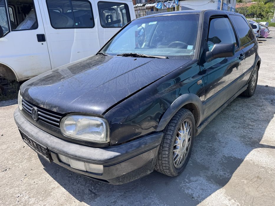 Голф 3 1.6и 101кс 1996г На Части