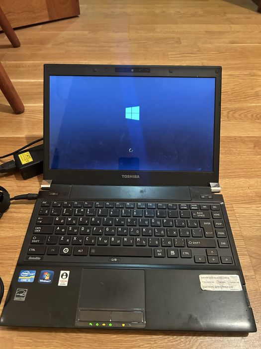 Ноутбук Toshiba