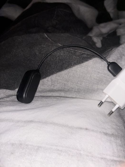 Bratara xiaomi cu incarcator