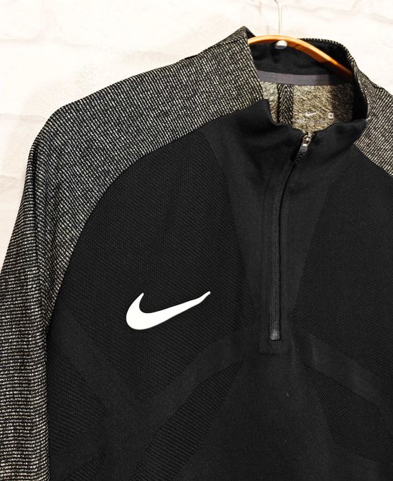 NIKE Aeroswift Мъжка фланелка размер М