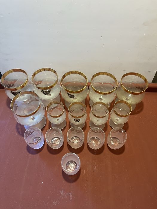 Продам набор рюмок