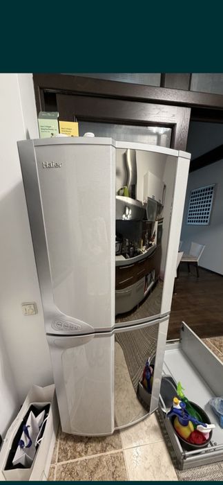 Холодильник Haier рабочая Доставка есть