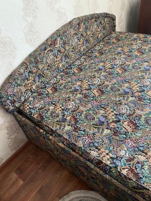 Продается кровать с матрасом