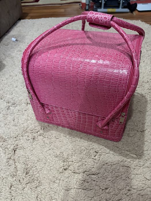 Продам набор для маникюра