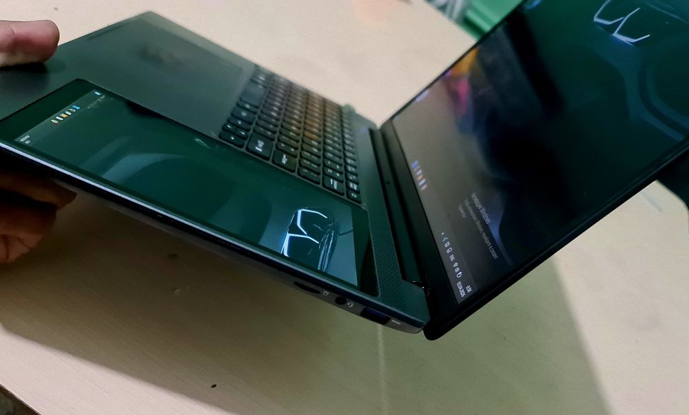 Ноутбук 15.6 16гб рам 1тб ссд