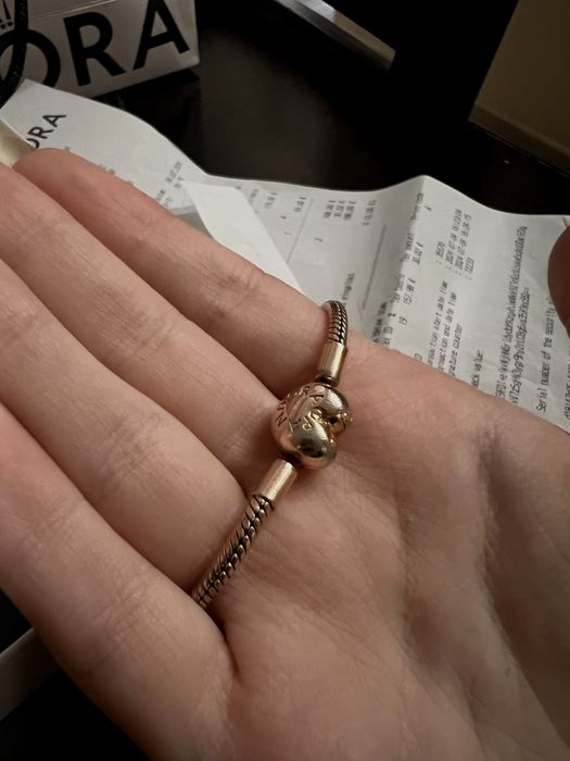 Розова гривна Pandora с розов талисман