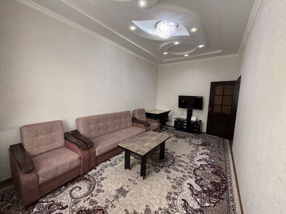 Ижарага квартира Яшнабад Крестик метро Олмос 3 хонали оилага навастрой