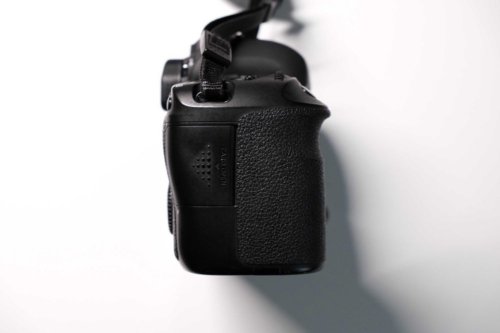 Canon EOS 6D Body - Full Frame