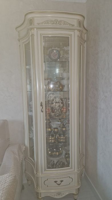 Сервант сатылады срочно