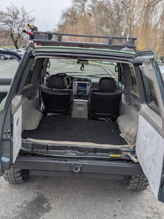 Nissan Patrol Y61 ~ Autoutilitara N1~