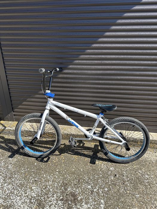 Bmx Jumper DHS Roti 20’’