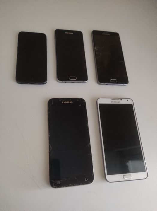 Lot telefone piese