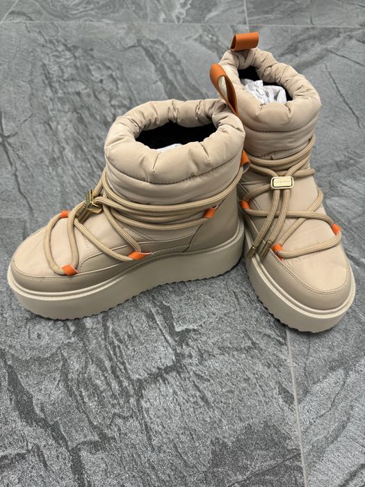 Bocanci de zapada INUIKII