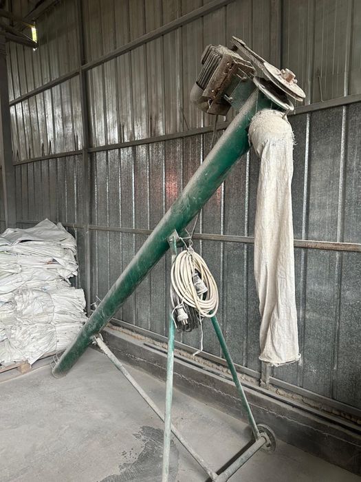 Продам шнек для подачи зерна