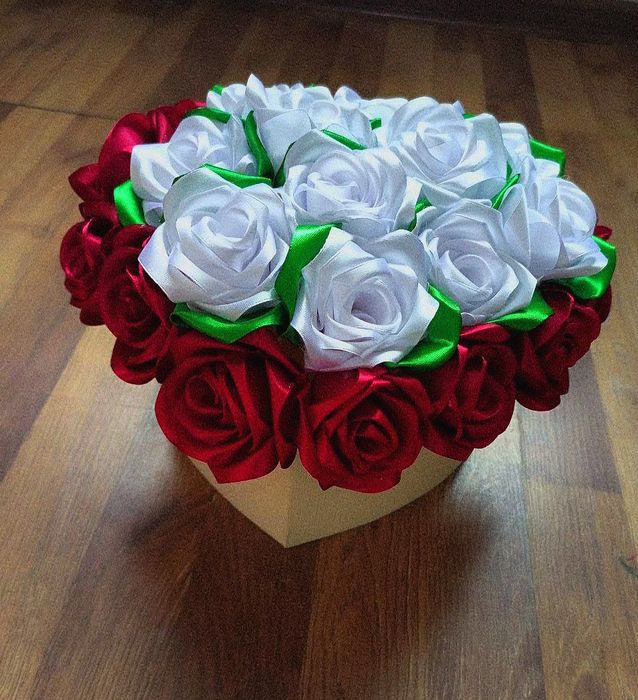 Yubka ostidan qin surati