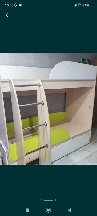 Продается кровать двухъярусная детская