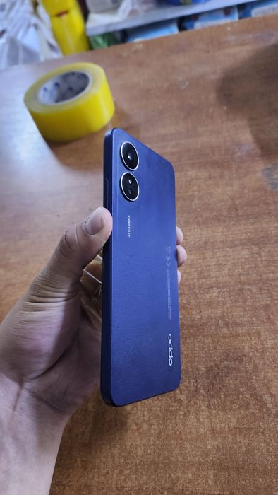Oppo   A17.   ..