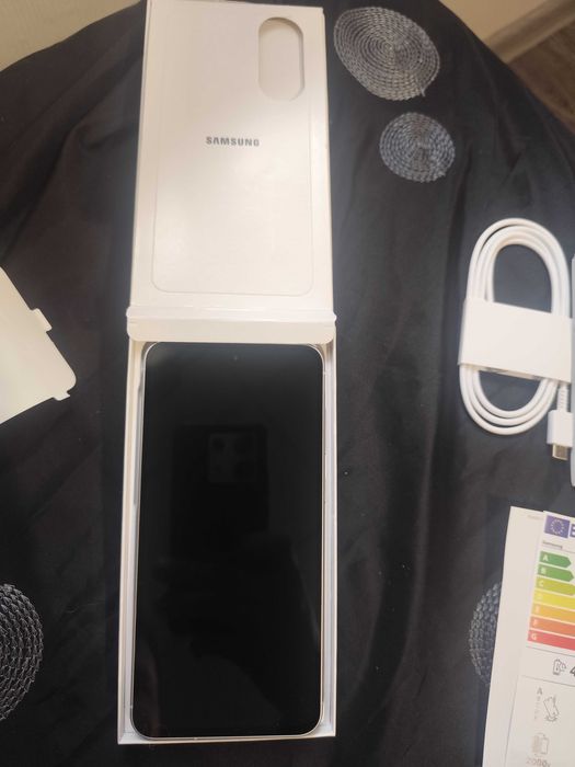 Samsung Galaxy A56 5G 128GB Чисто нов, 36г месеца гаранция