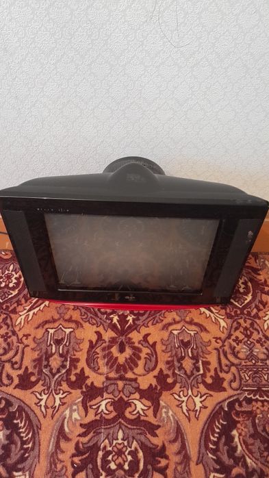 Продам телевизор