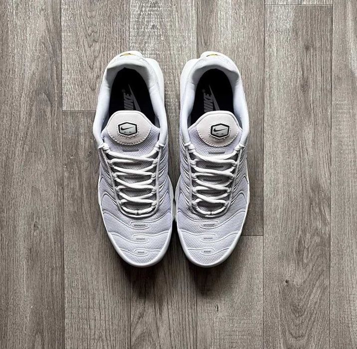 Nike Air Max TN PLUS Triple White POPULAR! (всички номера от/до 36-46)