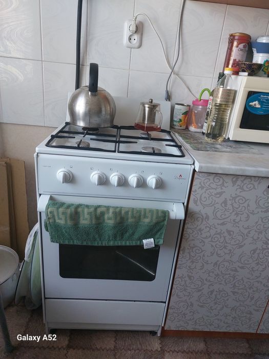 Продам газовую плиту ТОРГ ЕСТЬ