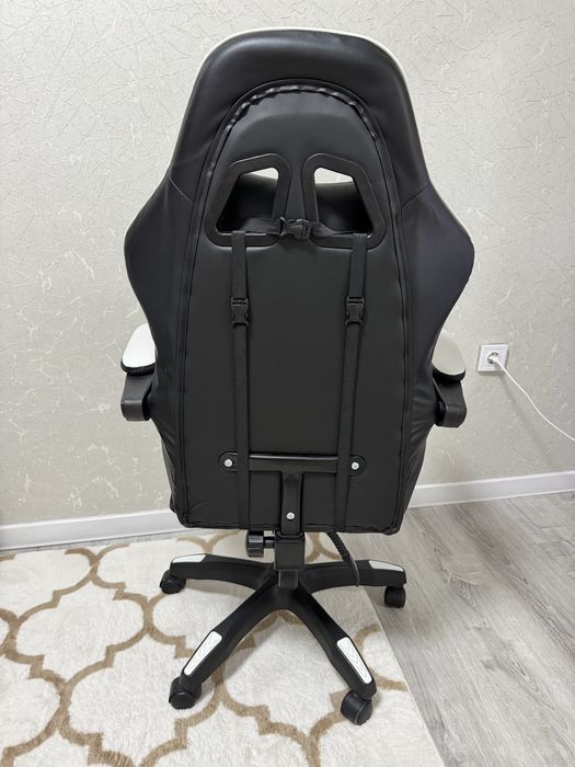 Игровое кресло игровой стул