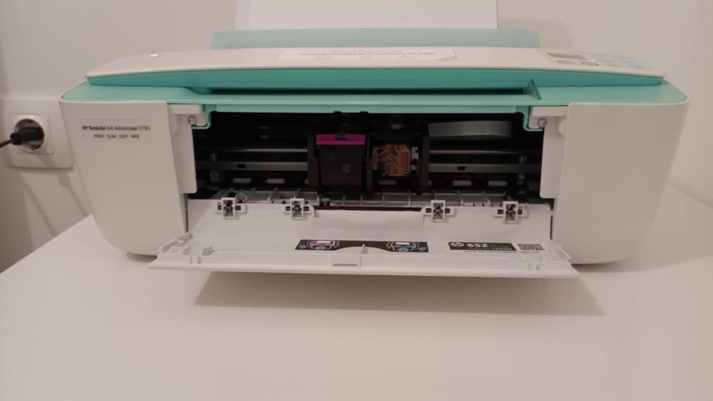 Мастилен принтер HP  3 в 1 принтер, скенер, копир