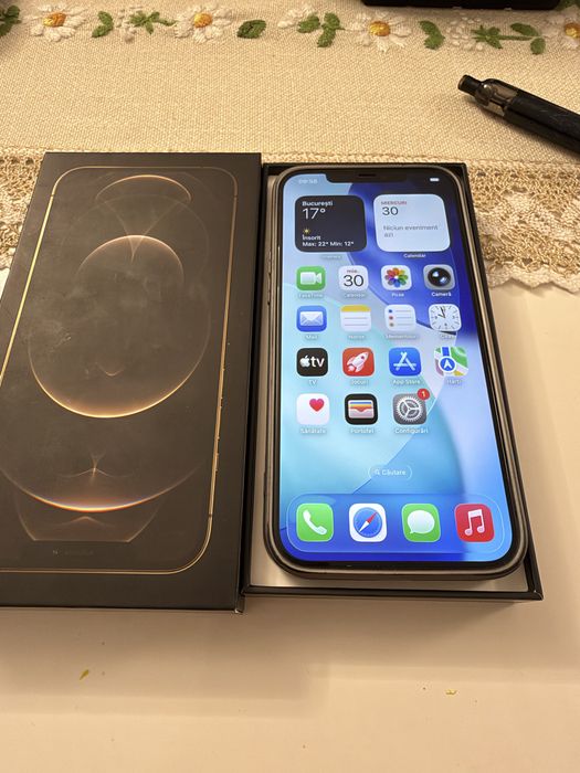 Vand iphone 12 pro  max gold