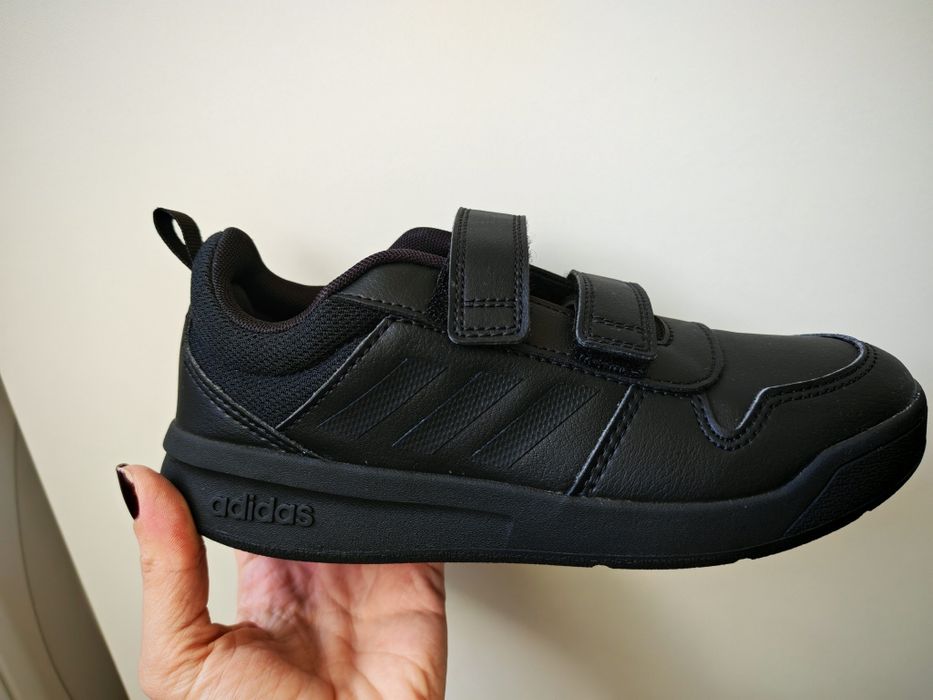 Маратонки  Adidas 34 номер
