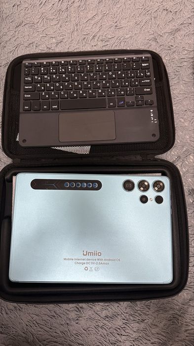 Продам планшет Umiio
