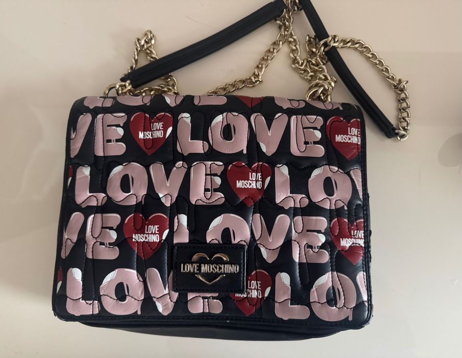 Чанта от еко кожа LOVE MOSCHINO