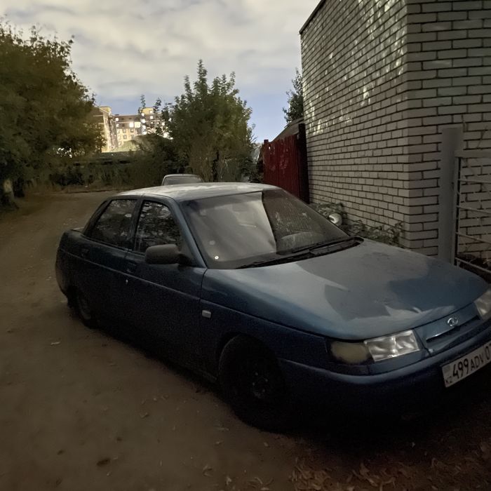 продам ваз 2110 (чирик)