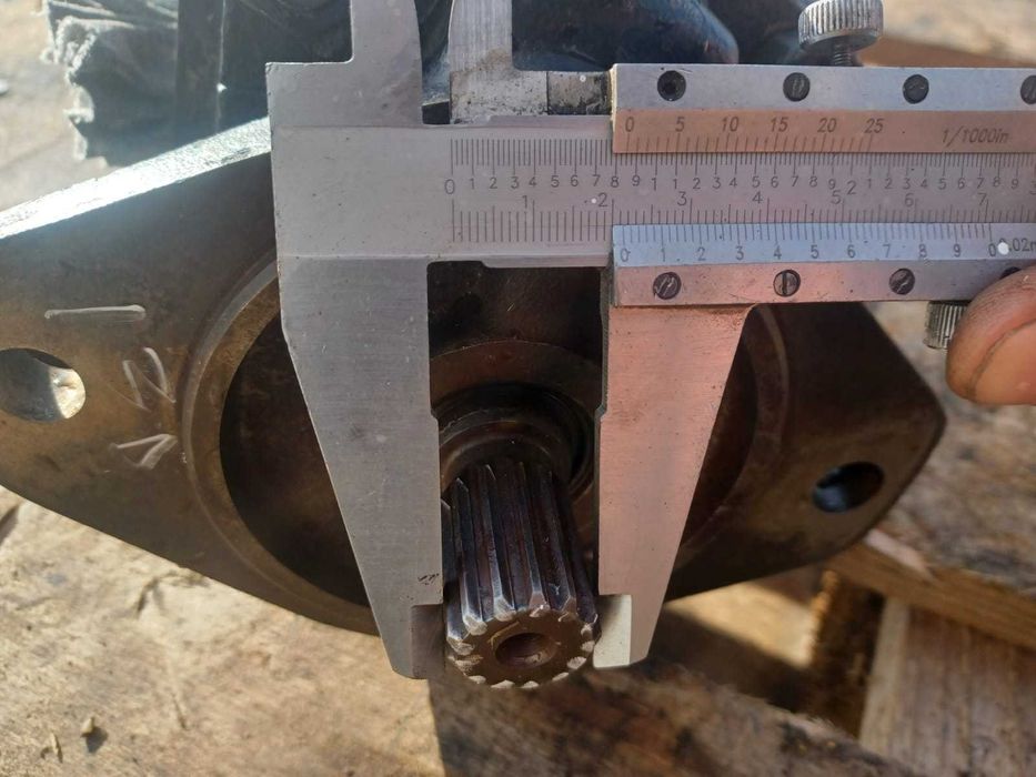 Pompa hidraulica Manitou MLT Telescopic , 31-01-136337