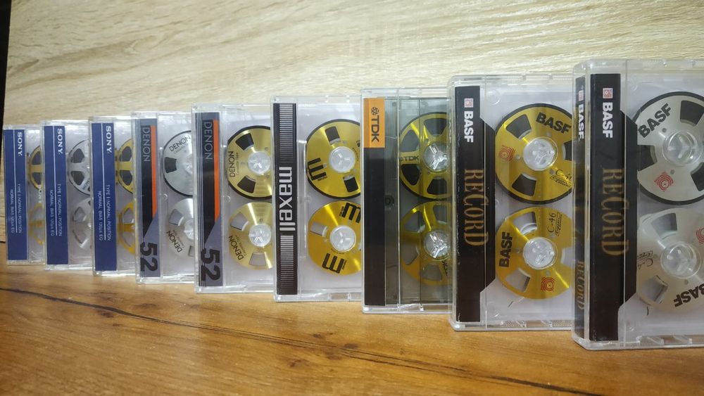 Аудиокассеты с алюминиевыми бобинками