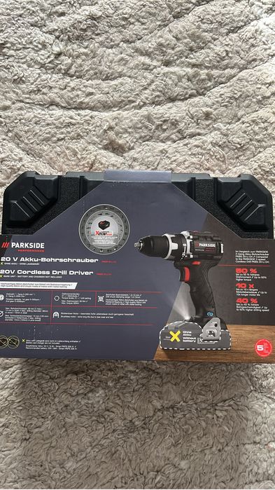 Vand aspirator cu spalare Parkside PWS f5 - nou si bormasina noua