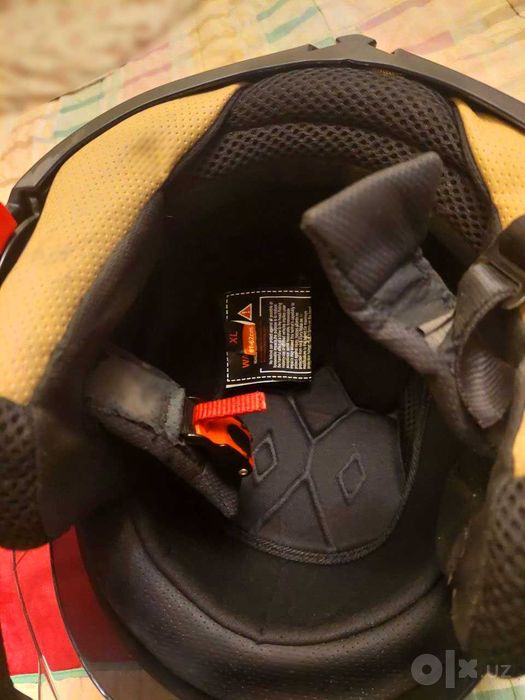 Продам мотошлем Helmet модель HD-701